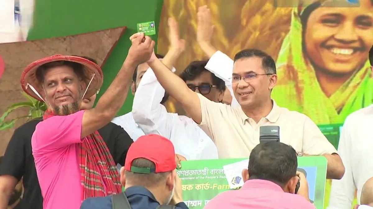 ‘কৃষক কার্ড’ বিতরণ কর্মসূচির উদ্বোধন করলেন প্রধানমন্ত্রী