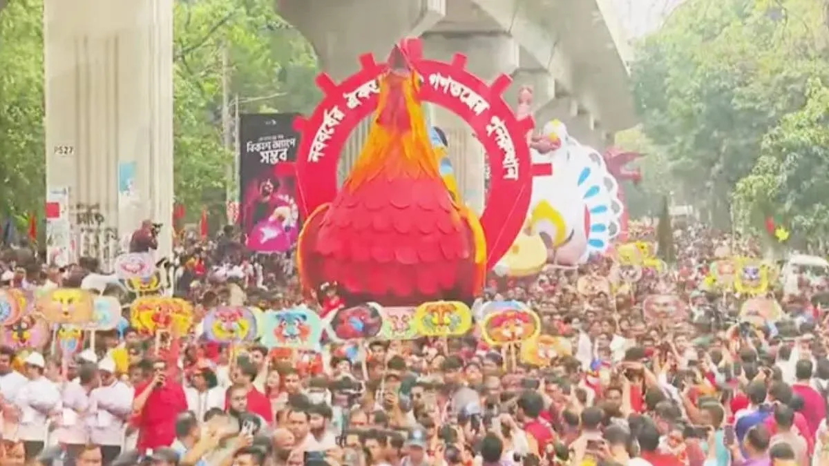 ঢাবিতে ‘বৈশাখী শোভাযাত্রা’ শুরু, আছে পাঁচটি মোটিফ