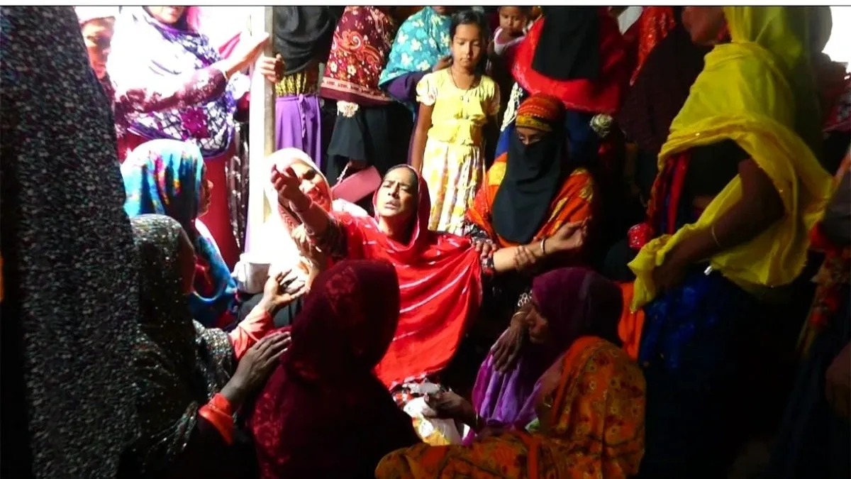 টাঙ্গাইলে দুর্ঘটনায় নিহত নওগাঁর ৯ জনের মরদেহ নিজ গ্রামে