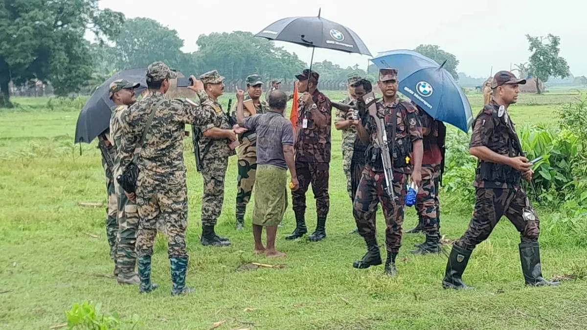 জামালপুর সীমান্তে পুশইন ঘিরে উত্তেজনা, শূন্যরেখায় আটকে বৃদ্ধ