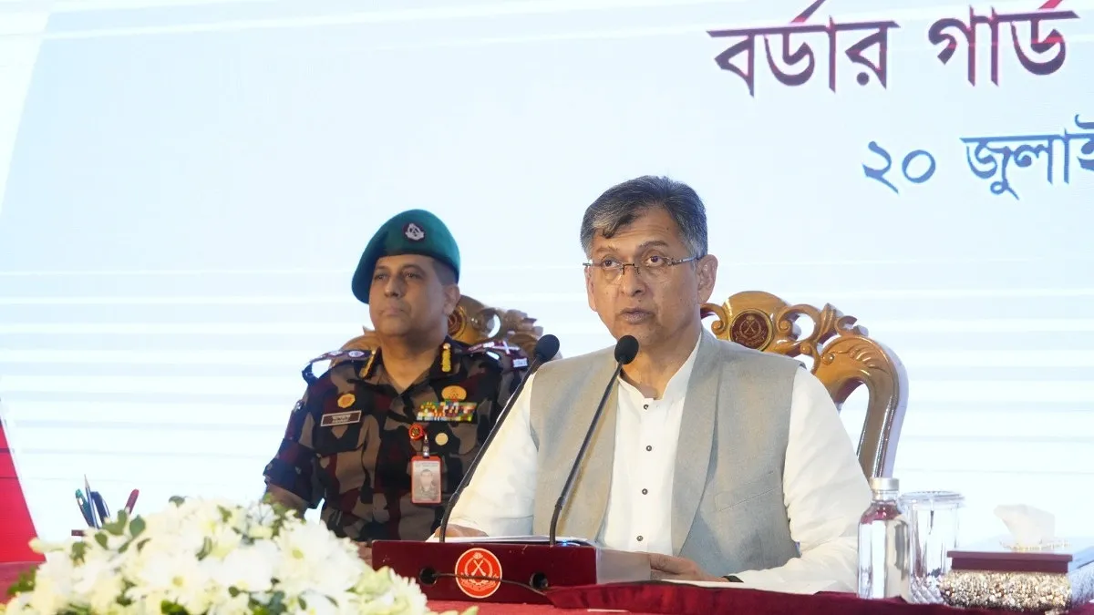মোজাফফর হোসেনের বিচারও সেনা আইনে