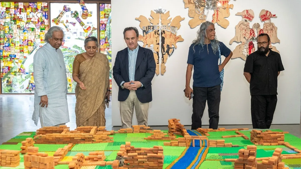 বেঙ্গল শিল্পালয়ে 'বিয়ন্ড দ্য ব্রিফ'