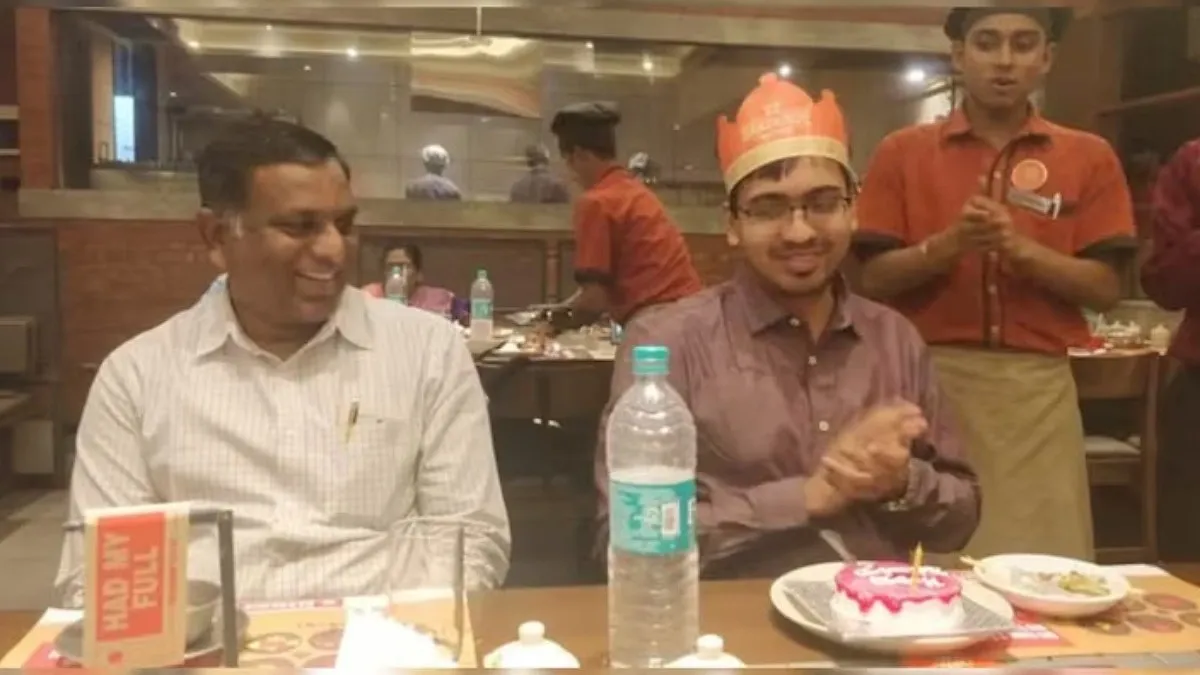 পরীক্ষায় ফেল করা যুবক মহাকাশে পাঠাচ্ছেন রকেট
