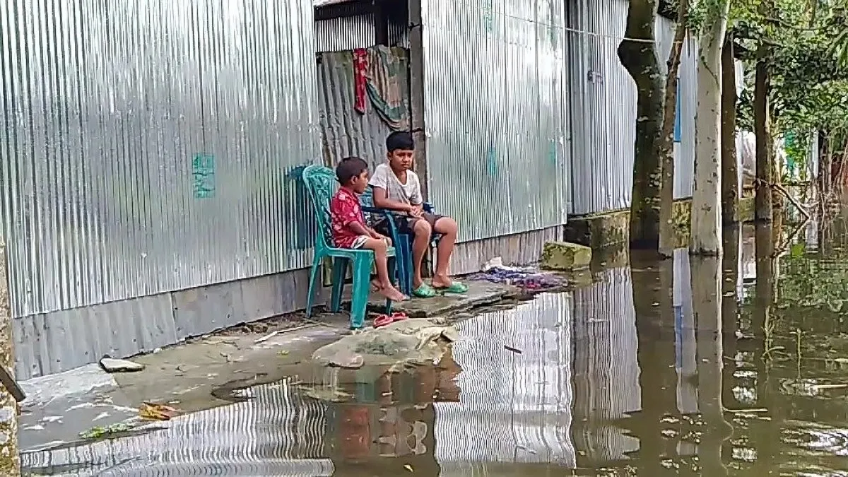 ১৮ ঘণ্টা পর বিপৎসীমার নিচে নামল তিস্তার পানি
