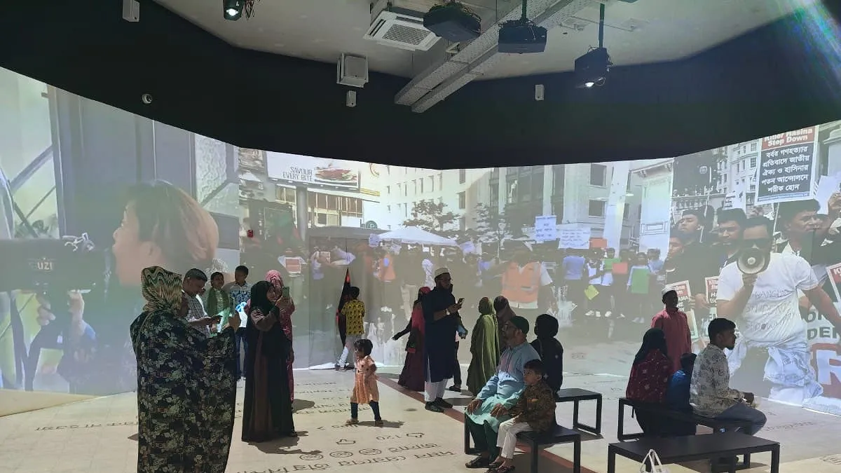 জুলাই স্মৃতি জাদুঘরে মানুষের ঢল, ইতিহাস ছুঁয়ে দেখার আগ্রহ