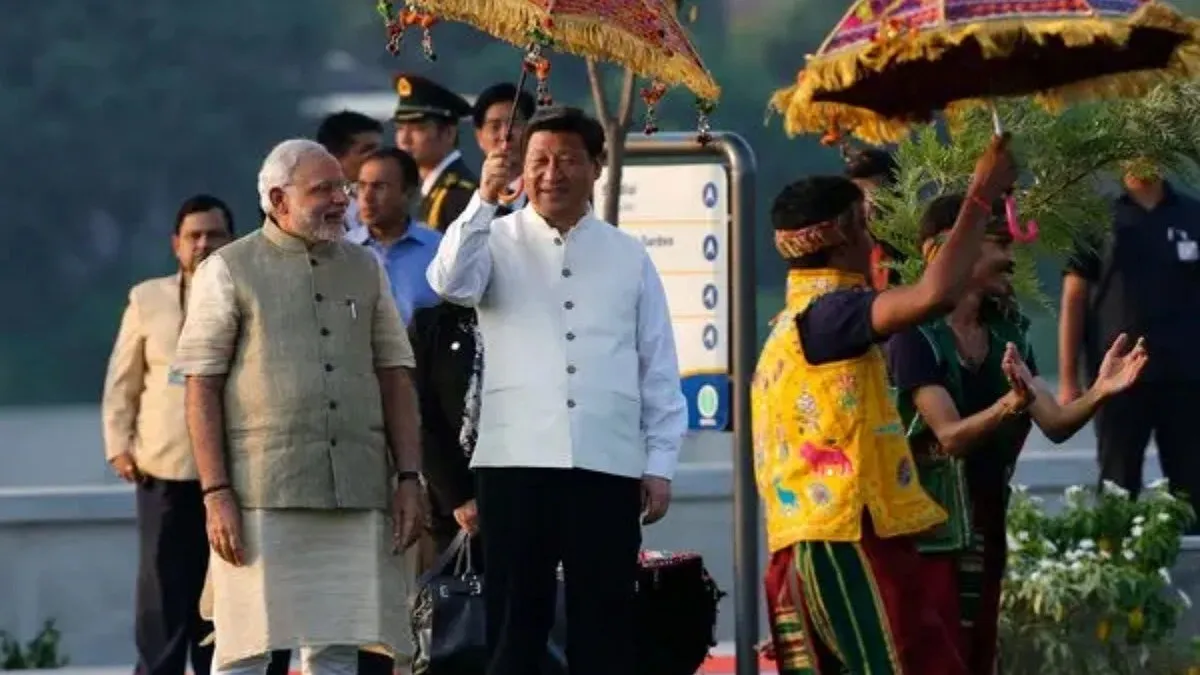 প্রায় ৪০০ কর্মকর্তাকে নিয়ে ভারত সফর করতে পারেন শি