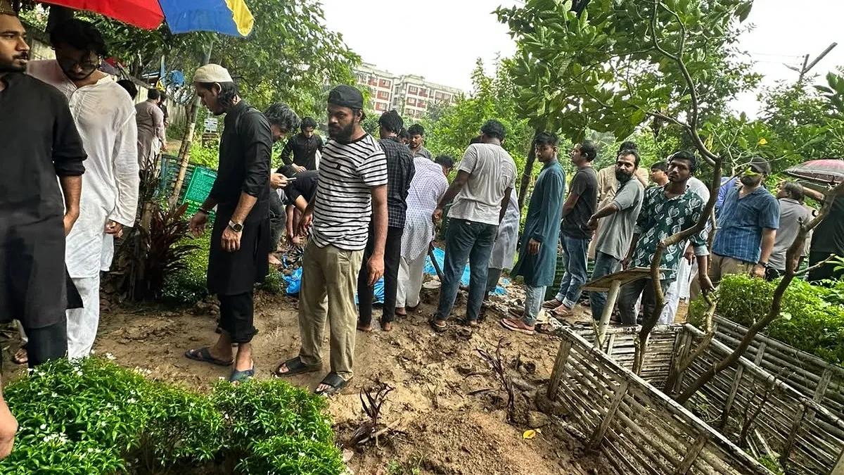 উত্তরায় সমাহিত হলেন নির্মাতা মারুফ হোসেন সজীব