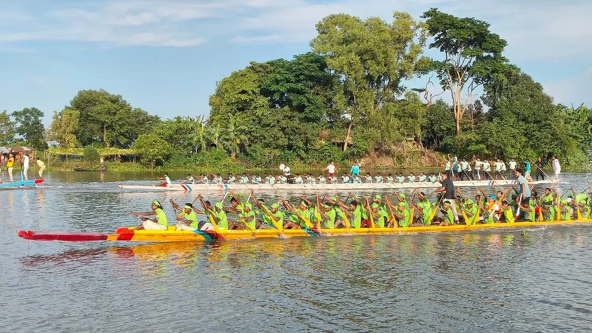 ২ বছর পর তিতাসে ঐতিহ্যবাহী নৌকাবাইচ