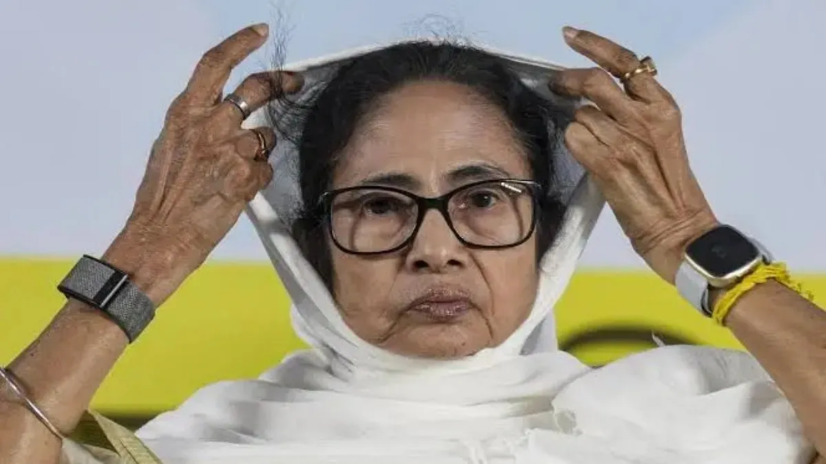 পশ্চিমবঙ্গের দুই আসনে উপনির্বাচন কি মমতার বিধানসভায় ফেরার সুযোগ