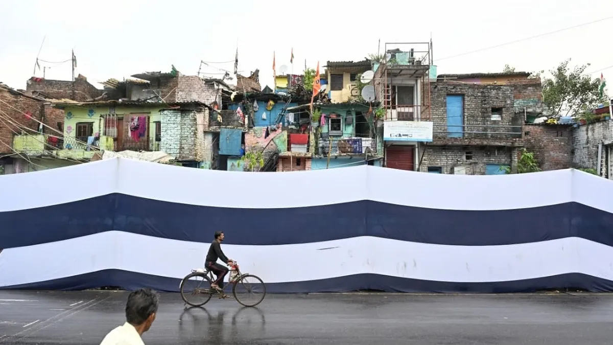 ব্রিকস অতিথিদের জন্য পর্দার আড়ালে দিল্লির কুলি ক্যাম্প