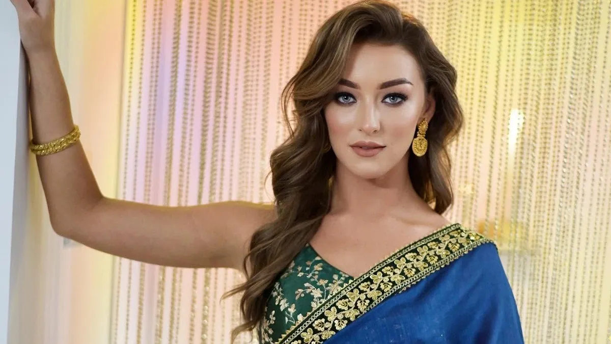 ‘বিগ বস বাংলা’ থেকে বেরিয়ে গেলেন অ্যালেক্সজান্দ্রা