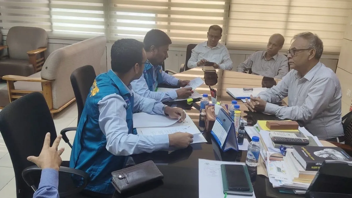 এনসিটিবির বই ছাপায় ২৫২ কোটি টাকা অতিরিক্ত ব্যয়, নথি নিল দুদক
