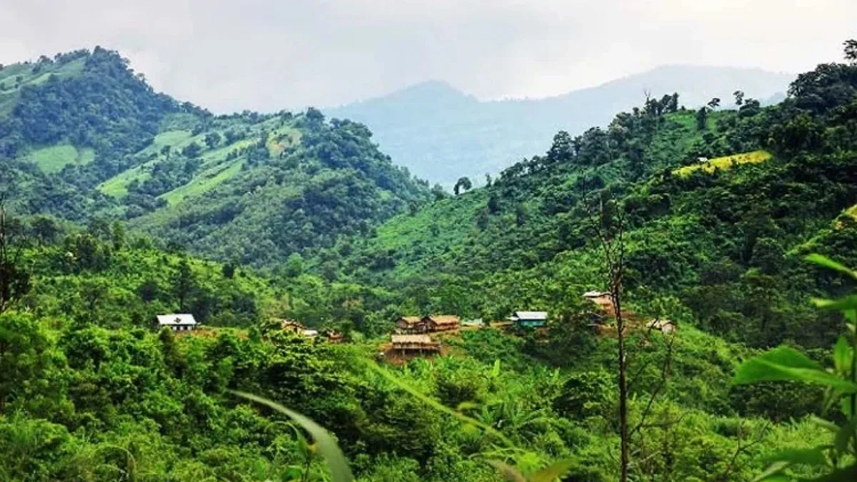 আঞ্চলিক দলের তিন দশকের বিভক্তি থামছে না