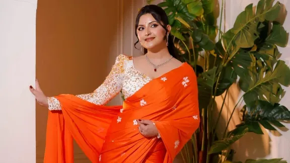 জন্মদিনে সুখবর দিলেন পরীমনি