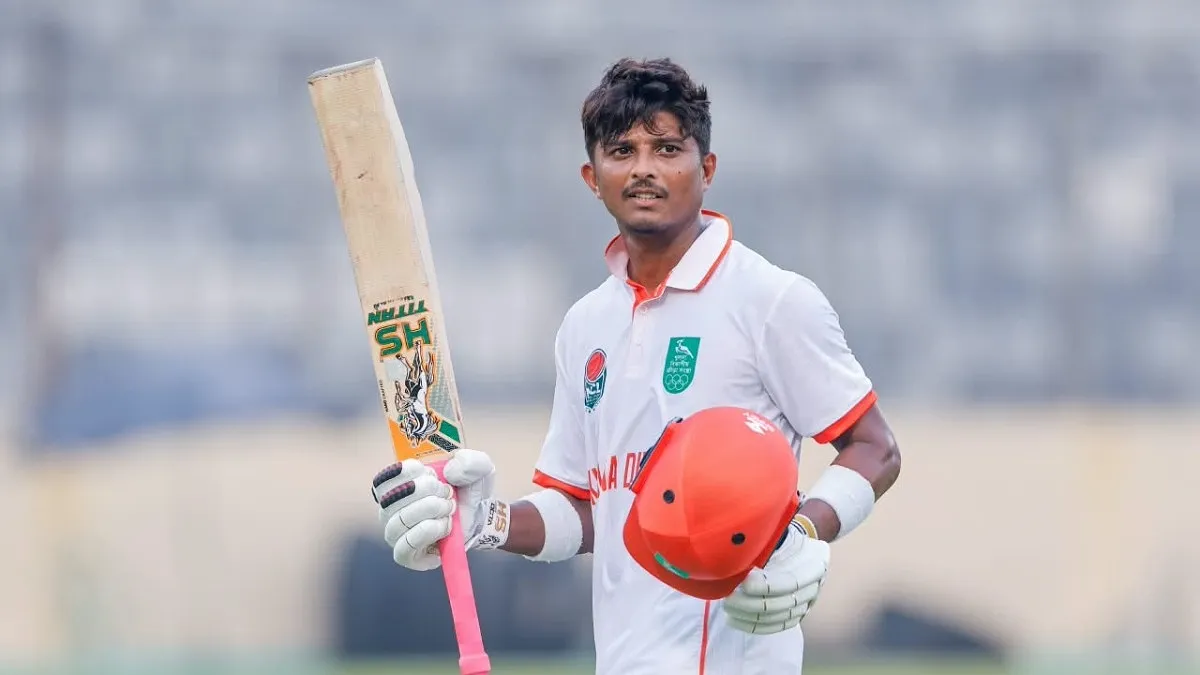 পাঁচ ব্যাটারের সেঞ্চুরিতে দ্বিতীয় দিনে রান উৎসব