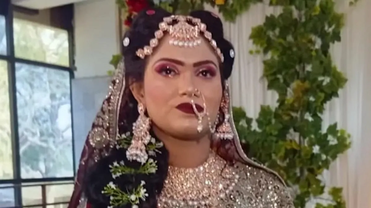 অভিমান ভেঙে স্বামীর ঘরে ফিরেই লাশ হলেন অন্তঃসত্ত্বা গৃহবধূ