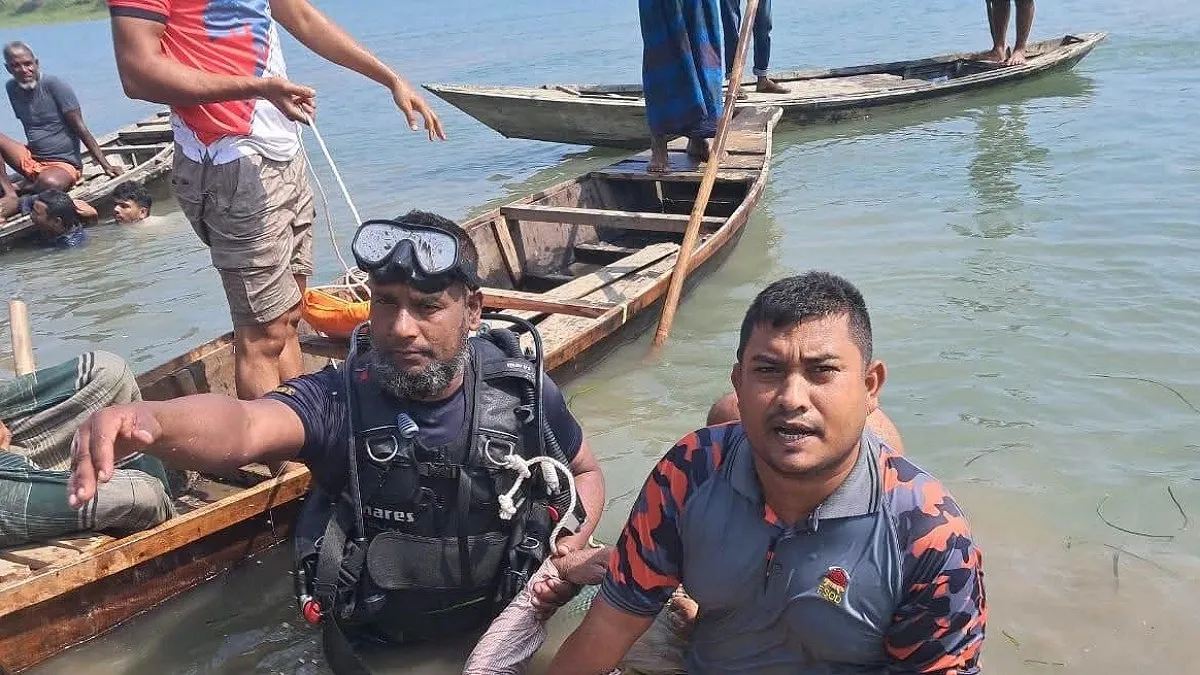 নাতিদের বাঁচাতে গিয়ে নদীতে ডুবে প্রাণ গেল দাদার