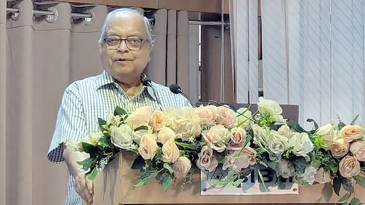 অধিকাংশ ব্যাংকই ধ্বংসের দ্বারপ্রান্তে