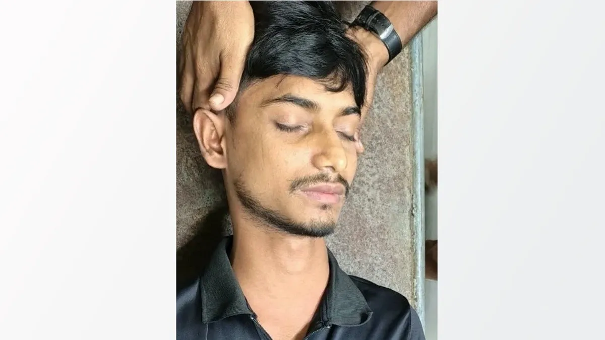 খুলনায় যুবককে গুলি করে ল্যাপটপ নিয়ে গেল দুর্বৃত্তরা