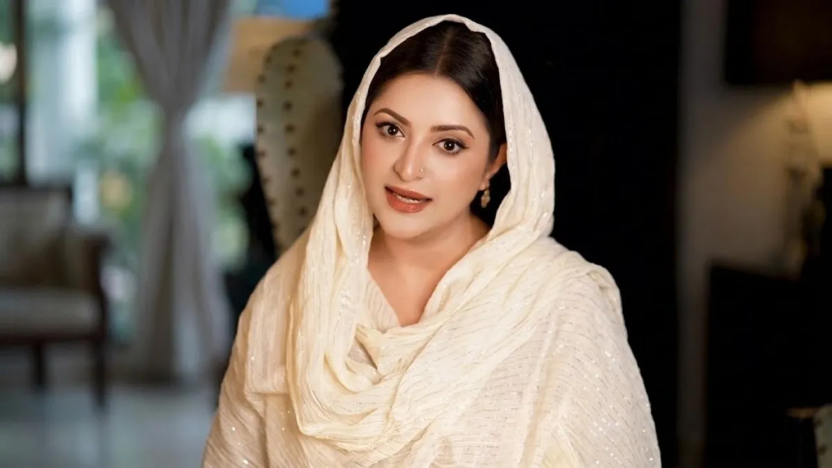ছড়িয়ে পড়া ভিডিও নিয়ে পরীমনির লাইভ, পরে ডিলিট