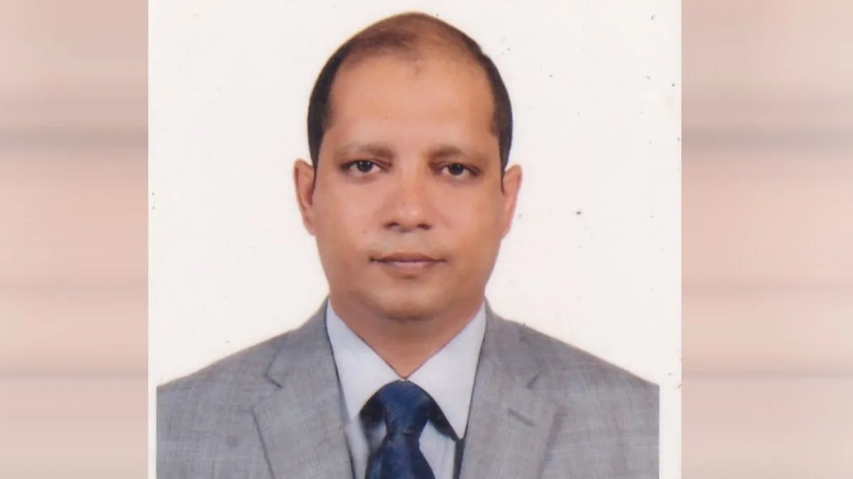 কক্ষে ঢুকে আইইডিসিআরের পরিচালককে মারধর