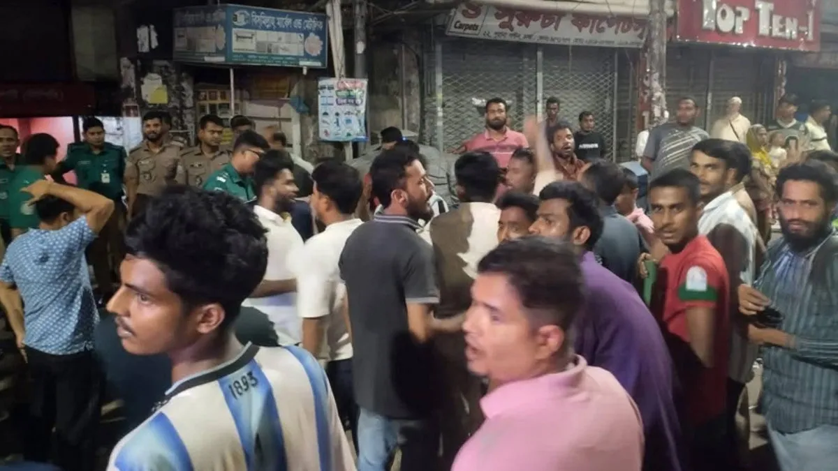 আ.লীগ আখ্যা দিয়ে সিপিবি অফিসে বিএনপির হামলা