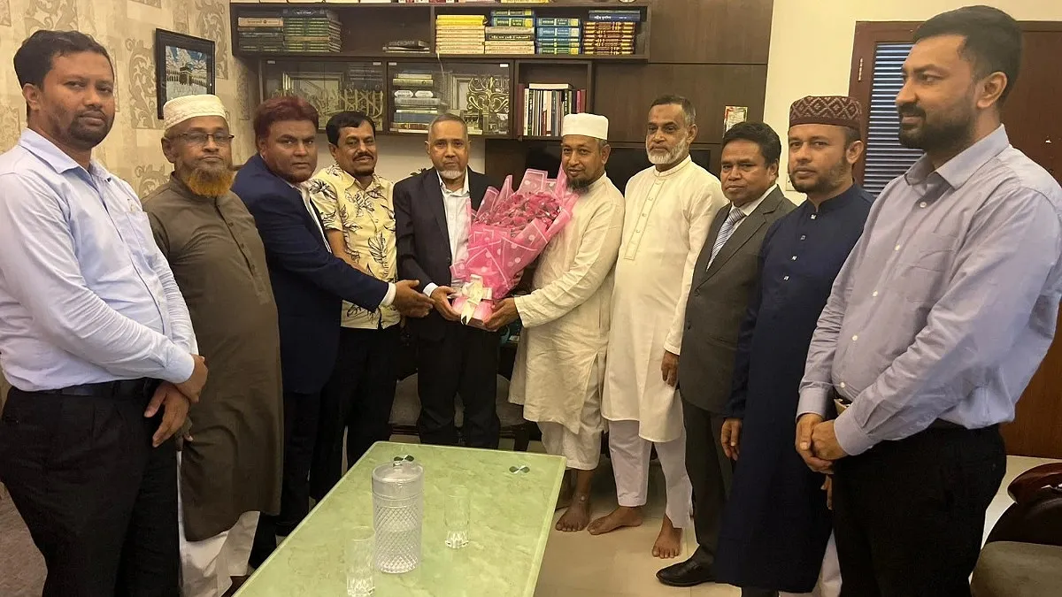 তাহেরের সঙ্গে কুমিল্লা দক্ষিণ জামায়াত নেতাদের সৌজন্য সাক্ষাৎ