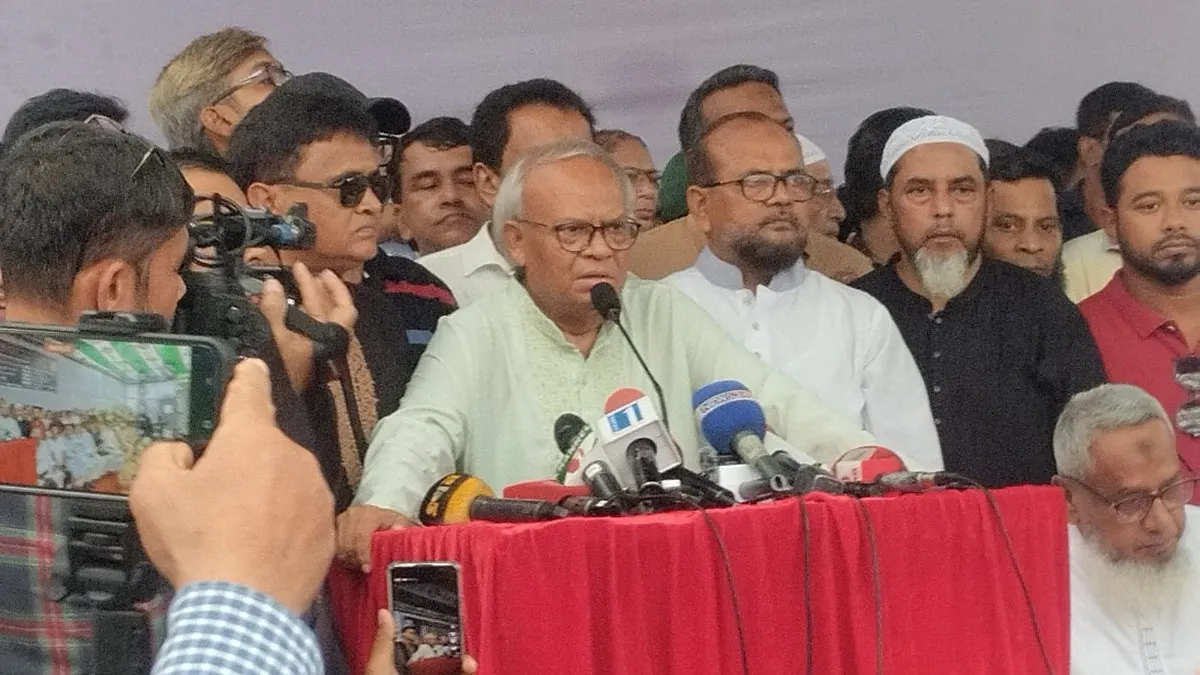 সংবিধান সংশোধন ছাড়া জুলাই সনদ বাস্তবায়নের দাবি ‘গায়ের জোর’ : রিজভী