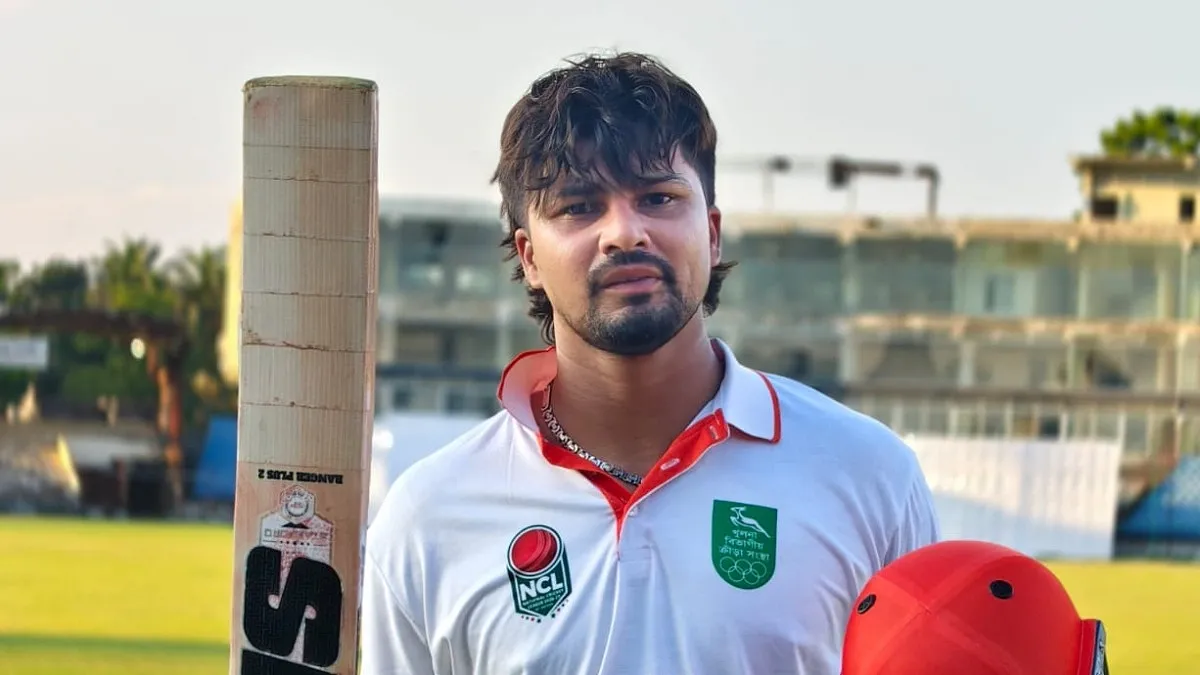 সোহান-মিঠুনের সেঞ্চুরিতে লড়াকু সংগ্রহ খুলনার
