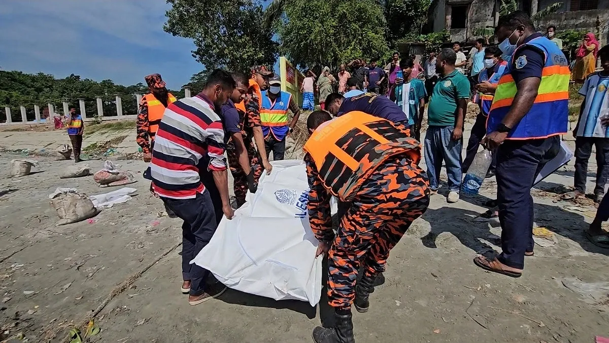 পদ্মায় গোসলে নেমে নিখোঁজ, আরও এক পর্যটকের মরদেহ উদ্ধার