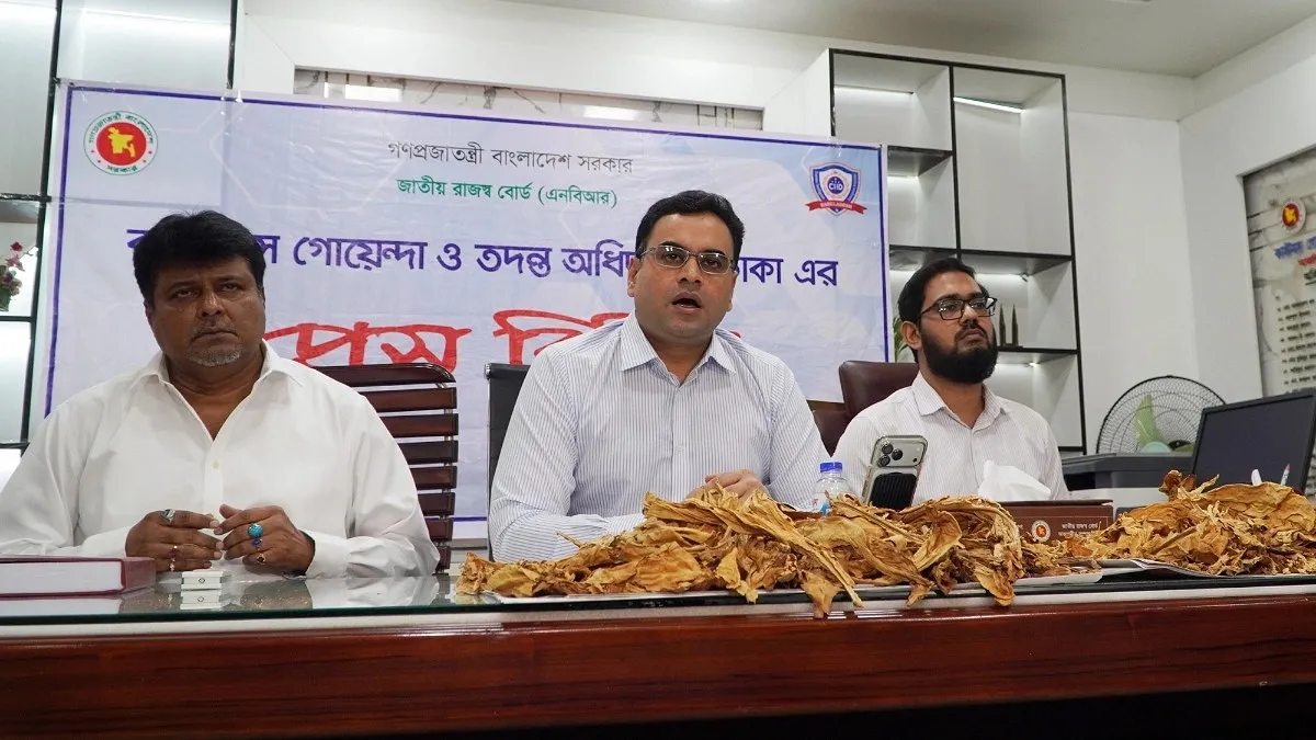১০ কনটেইনার পাকিস্তানি তামাকে ‘সাবস্ট্যান্স’ দেখছেন গোয়েন্দারা
