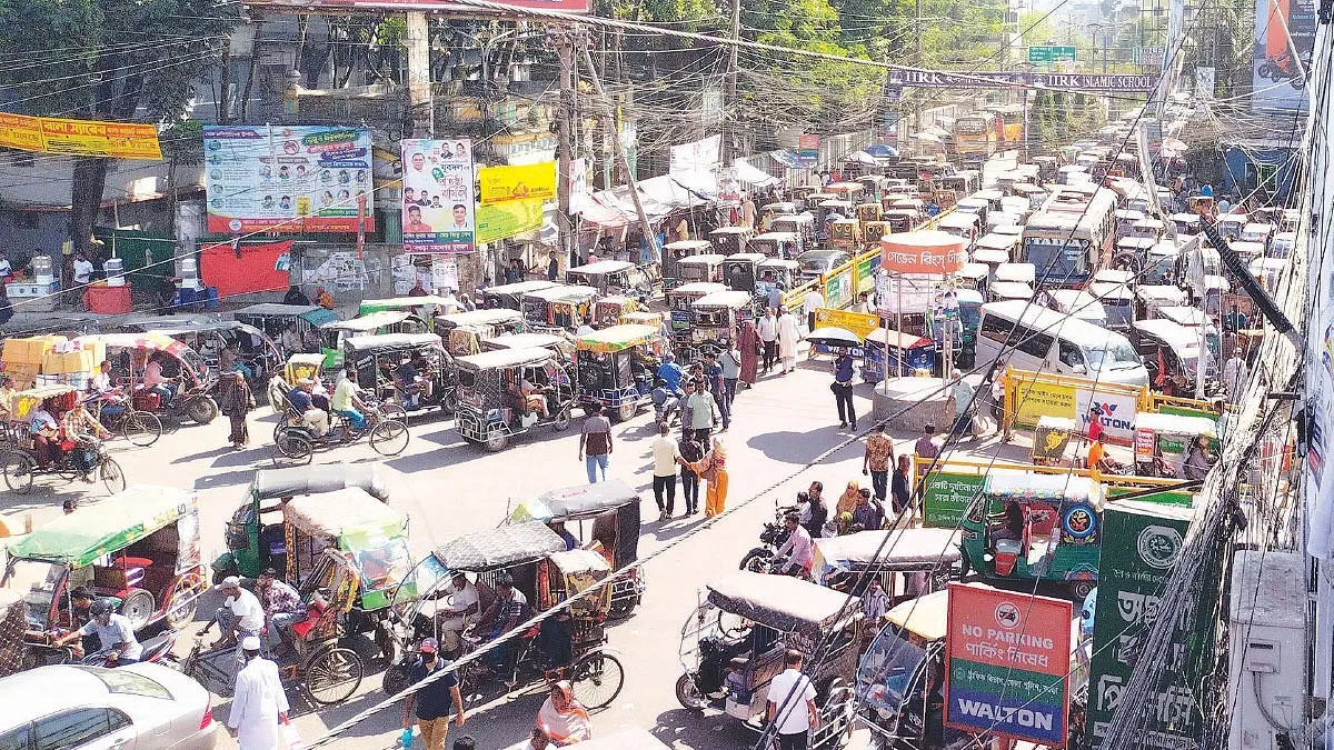 দ্বিগুণ যানবাহন, যানজটে স্থবির