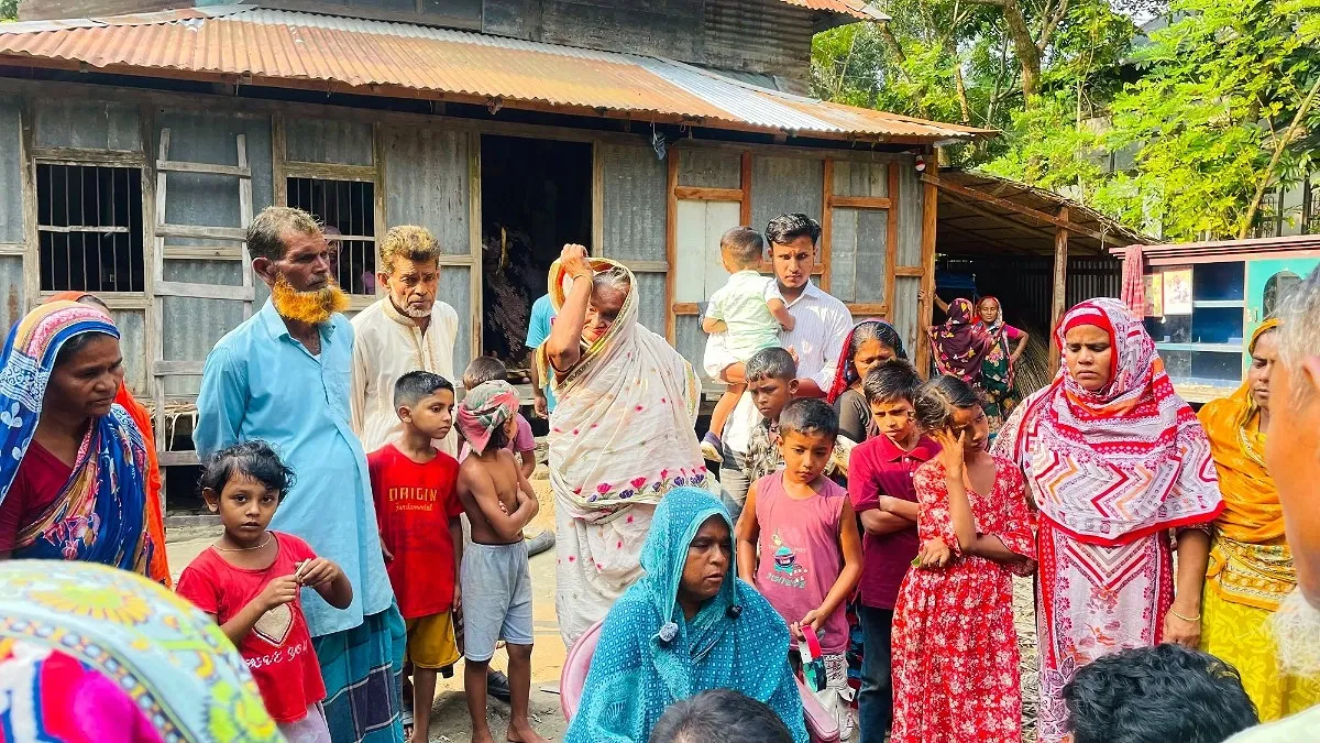 হাসপাতালেও মানুষের মৃত্যু হয়, শিশুটির কপালে মৃত্যু ছিল— পল্লী চিকিৎসকের স্ত্রী