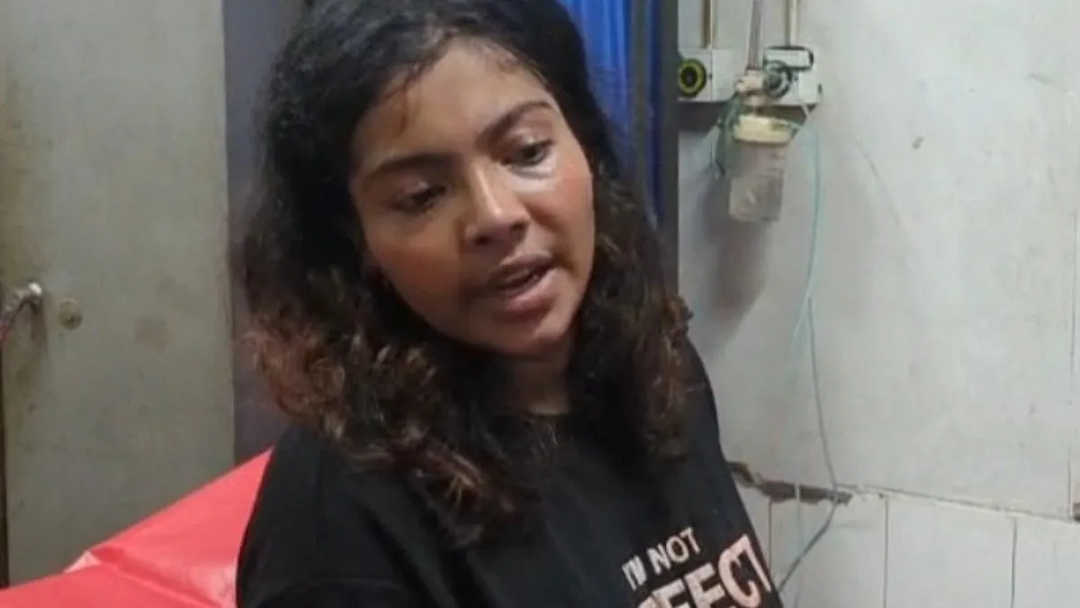 ‘তিনটি গুলির আওয়াজ শুনে দৌড়ে গিয়ে দেখি বাবা মাটিতে পড়ে আছেন’