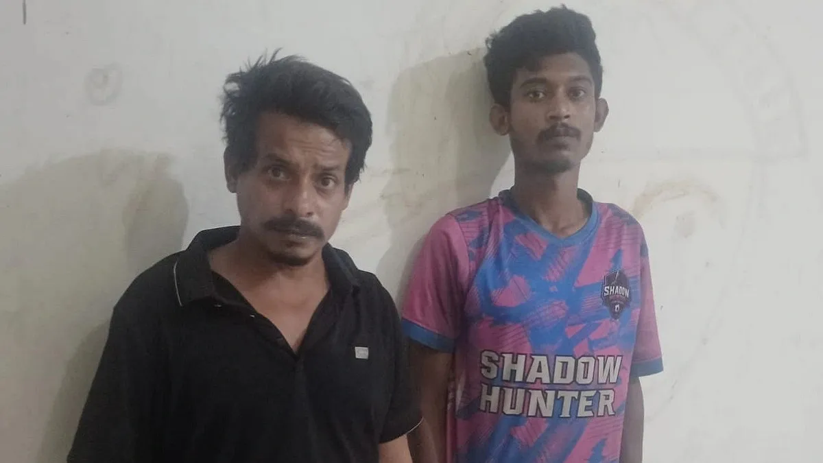 পদ্মা সেতুর টোল বুথ থেকে টাকা চুরির চেষ্টা, আটক ২ যুবক