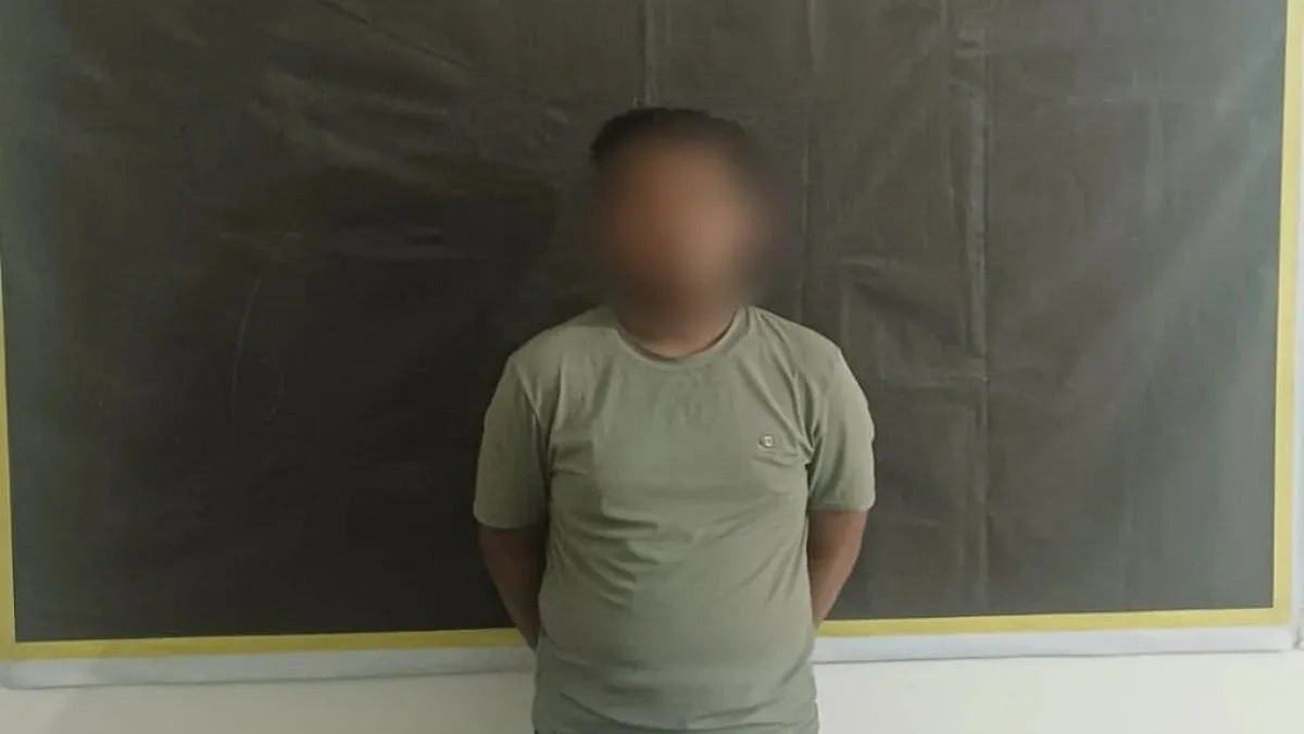রোহিঙ্গা ক্যাম্পে আইনশৃঙ্খলা বাহিনীর ভুয়া পরিচয়ে প্রতারণা, আটক একজন