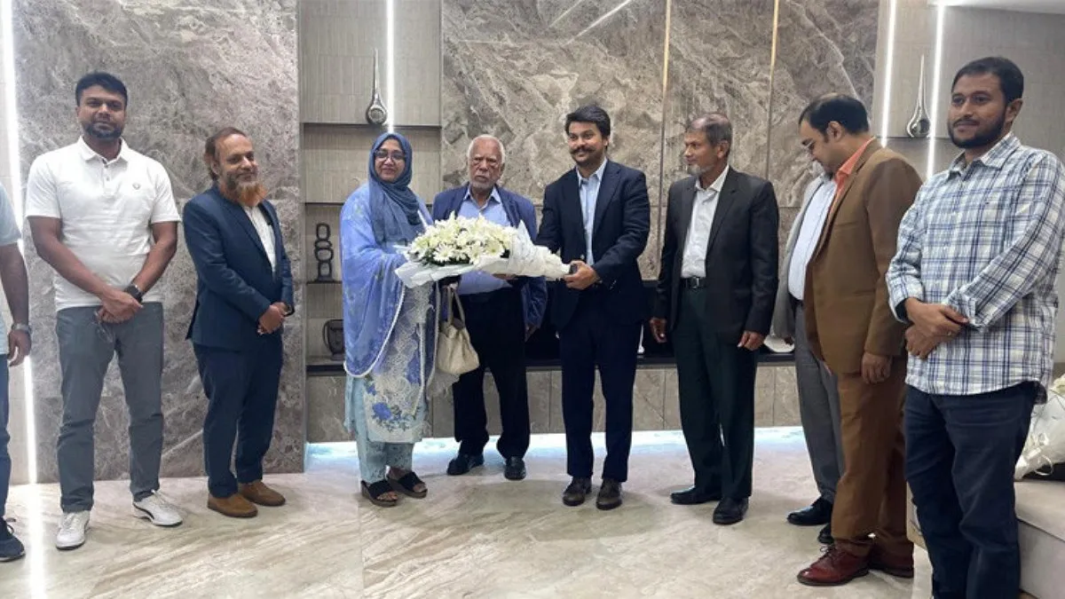 রূপায়ণ সিটি উত্তরা পরিদর্শনে আইসিবি চেয়ারম্যান ও সিইও