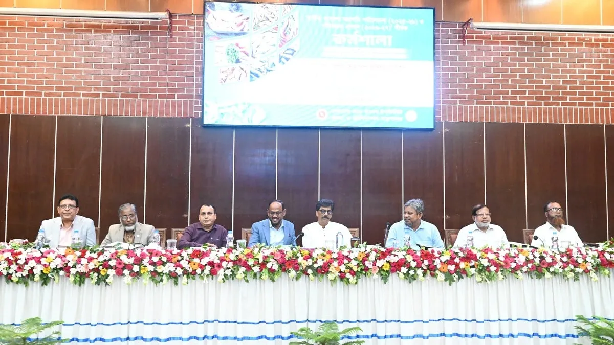 দেশি মাছের উৎপাদন বাড়াতে অভয়াশ্রম গড়ছে সরকার