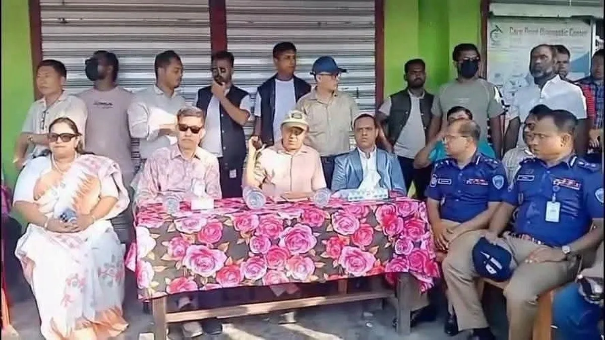 সাজেকে অবরোধ চালিয়ে যাওয়ার ঘোষণা