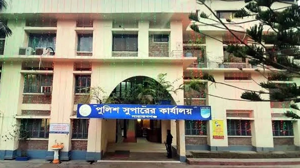 নারায়ণগঞ্জে ১৮ হাজার লিটার চোরাই জেটফুয়েলসহ চালক আটক