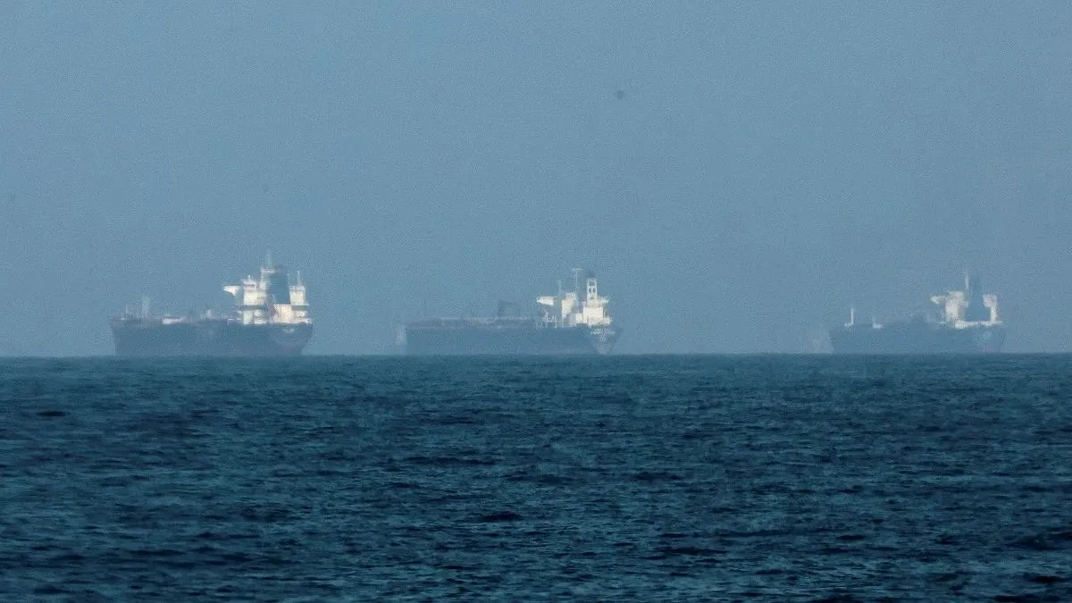 First Iranian Ships Cross US Blockade Zone Since Truce