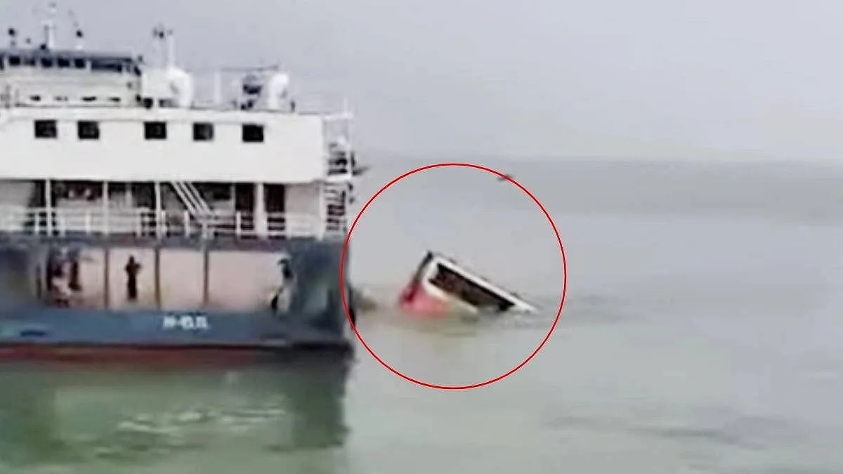 Passengers Disembark Early, Preventing Casualties