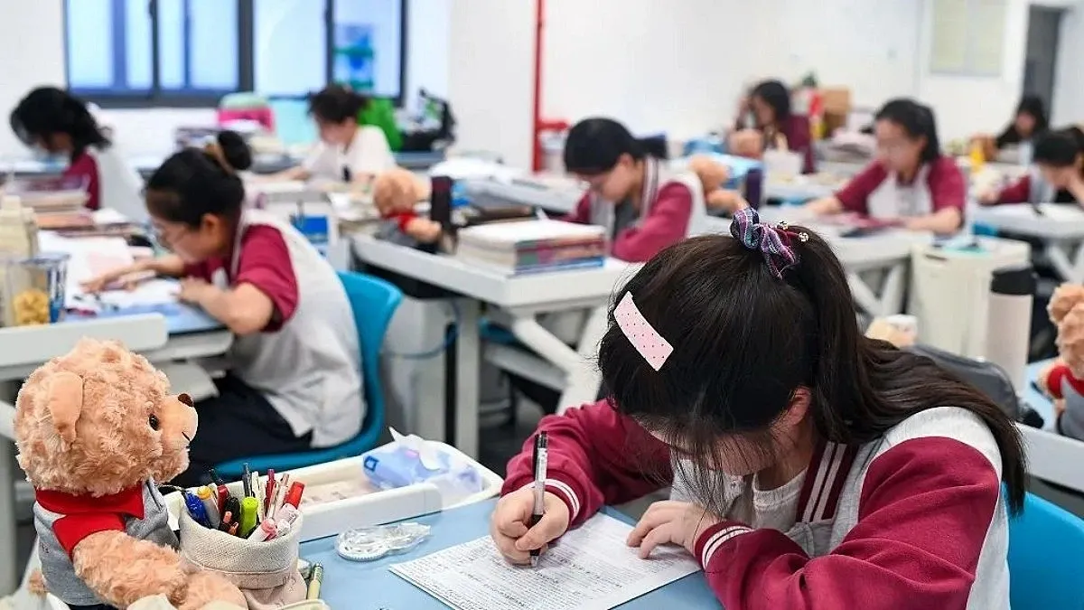 Why are Chinese teenagers turning to drugs?