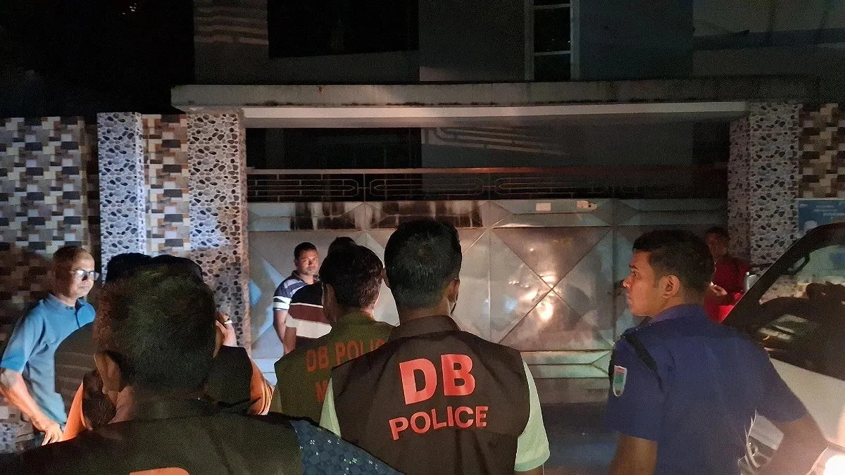 Allegation of petrol bomb thrown at Shakib Al Hasan's house