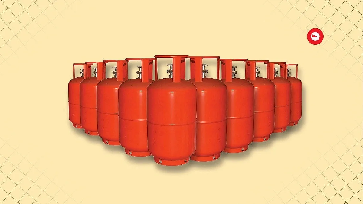 Price of 12-kg LPG cylinder jumps by Tk 70 at once