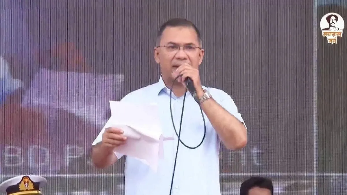 PM urges people to spend one hour a week cleaning homes and workplaces