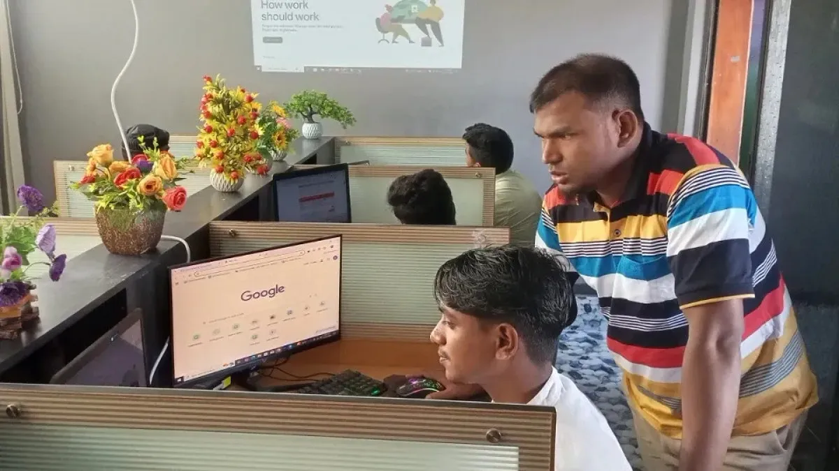 Sold house to buy a computer, today Raihan is a millionaire