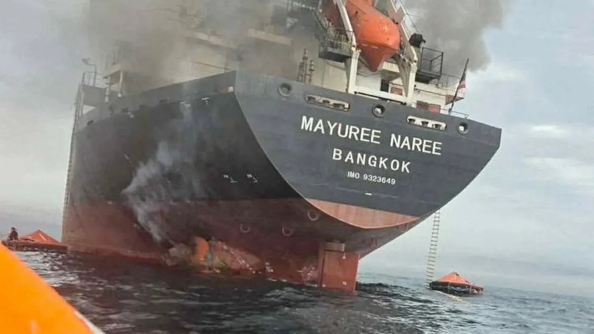 Two oil tankers attacked in Strait of Hormuz